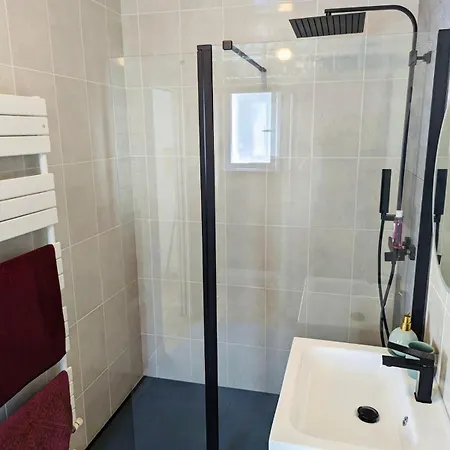 度假居 T2 Avec Piscine A 5 Mn De La Rochelle *